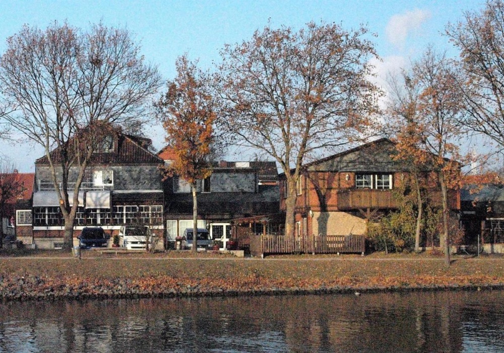 Alter Dorfkrug Am Kanal Image 7